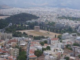 מראה מהאקרופוליס על אתונה