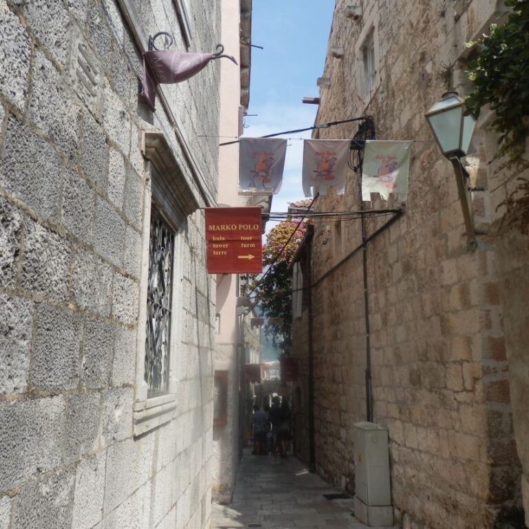 סימטאות איטלקיות