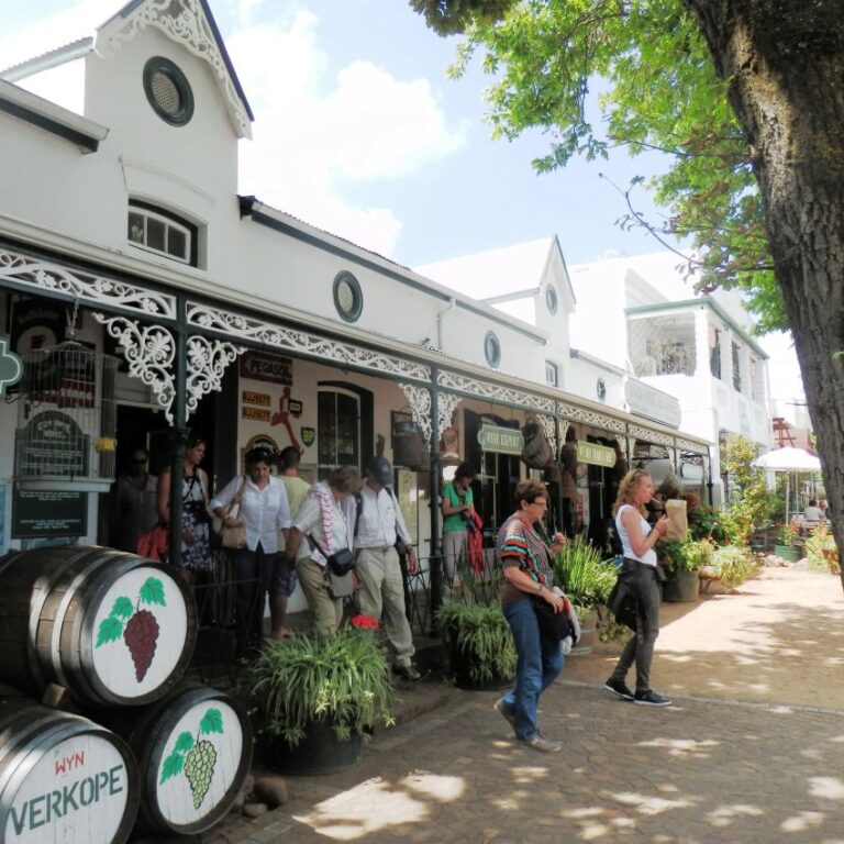 עיירה הוגונוטית בדרום אפריקה אותה יסדו המתיישבים מאירופה כבר במאה ה-17