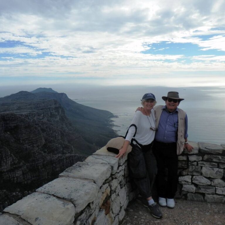 על פסגת הר השולחן בקייפטאון, דרום אפריקה