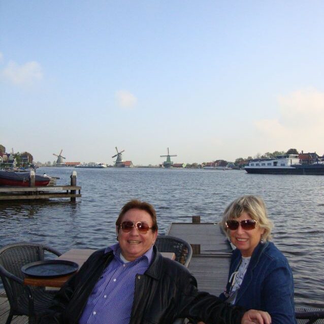 על רקע הולנדי באירופה