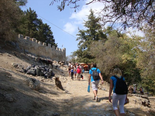 עליה למצודה ברודוס