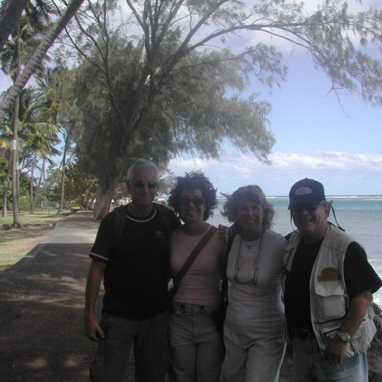 עם נילי ואדי בטהיטי