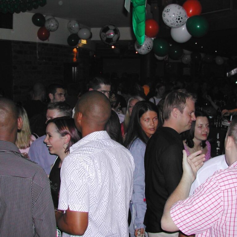 פאב אירי ידידותי בטמפל סטריט בדבלין