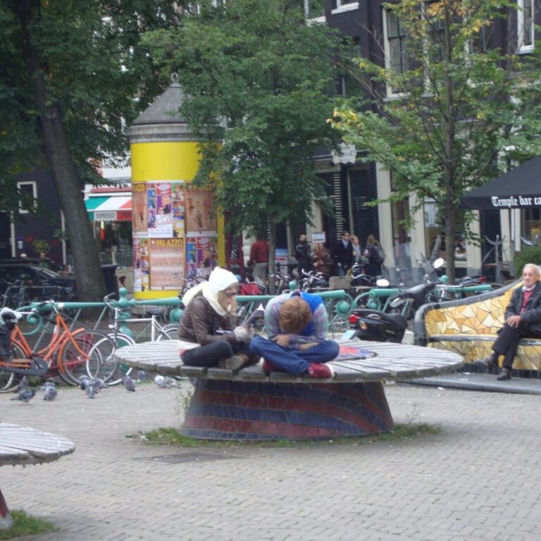 פינות מנוחה ברחוב