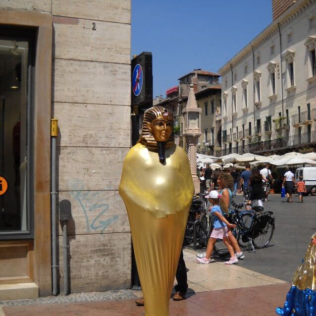 פסל חי בוורונה, איטליה-