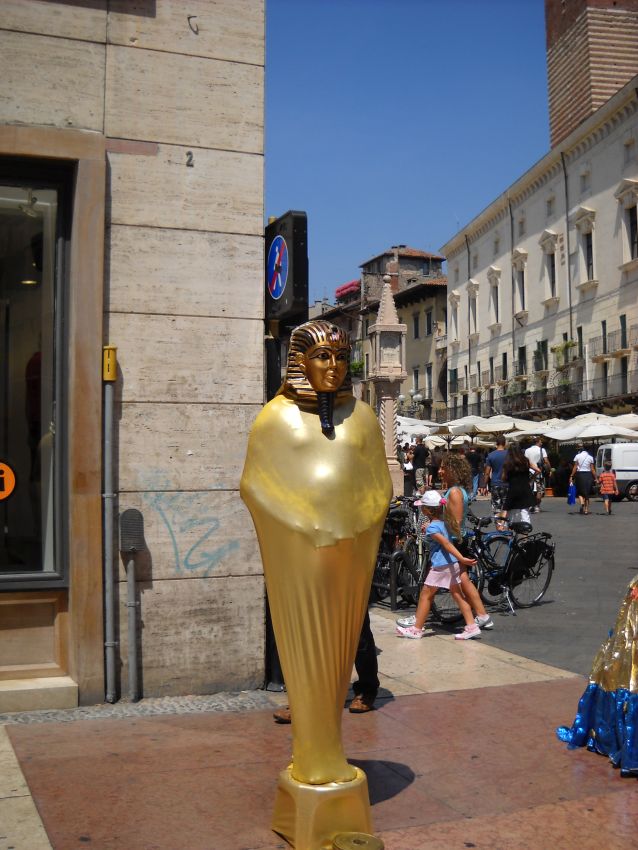 פסל חי בוורונה, איטליה-