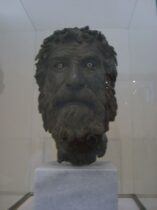 פסל ראש מדהים