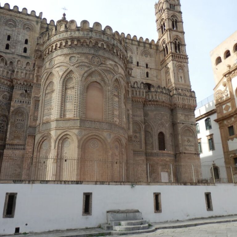 קתדרלה בסיציליה