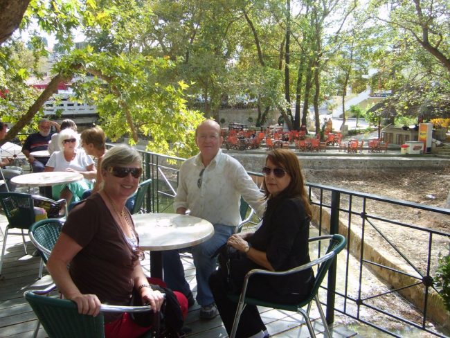 רגועים בכרתים