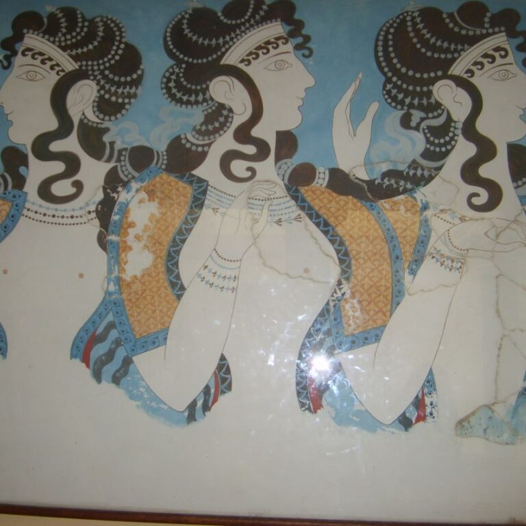 שרידי התרבות המנואית שנעלמה כנראה עם הצונאמי בעקבות התפרצות הר הגעש בסנטוריני לפני 3500 שנים