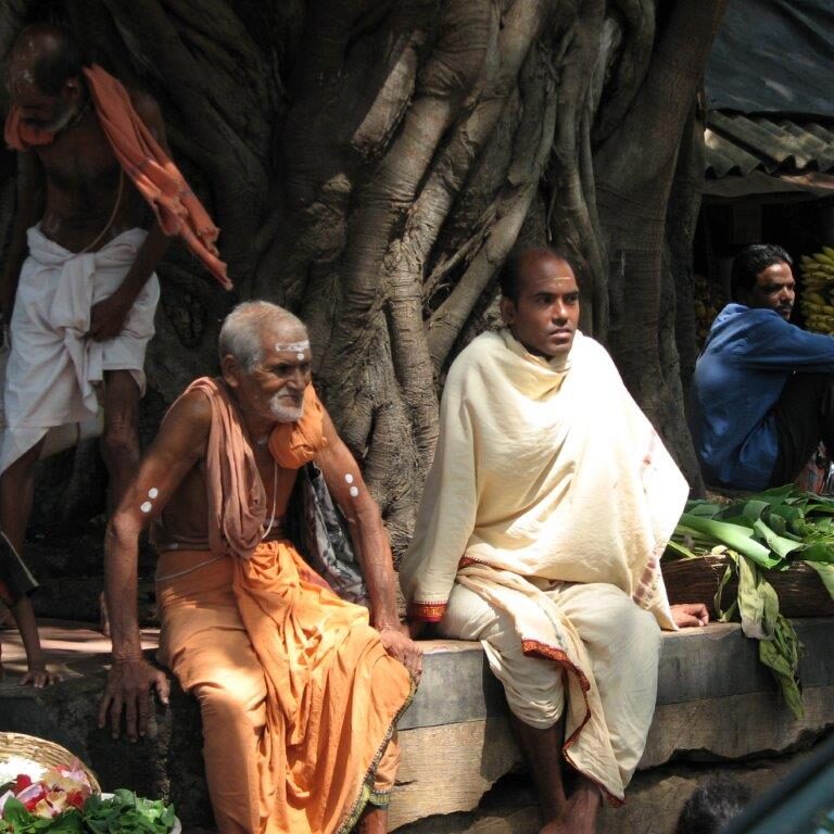 חיי היומיום של הפאקירים ההודים