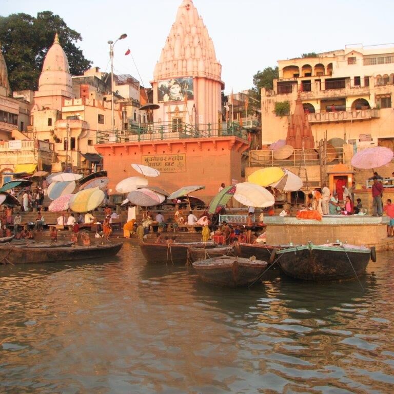 שייט על הגנגס בווראנסי