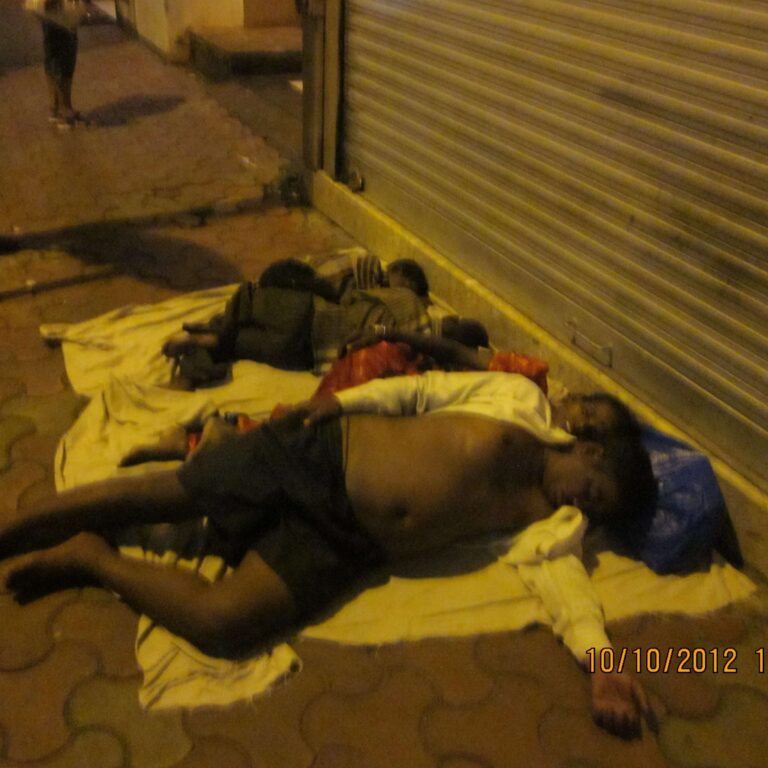 שנת לילה משפחתית בבומביי