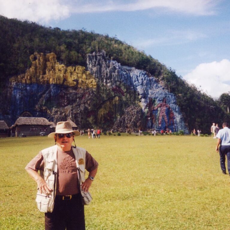אתר הפסלים והסלעים הצבעוניים בקובה