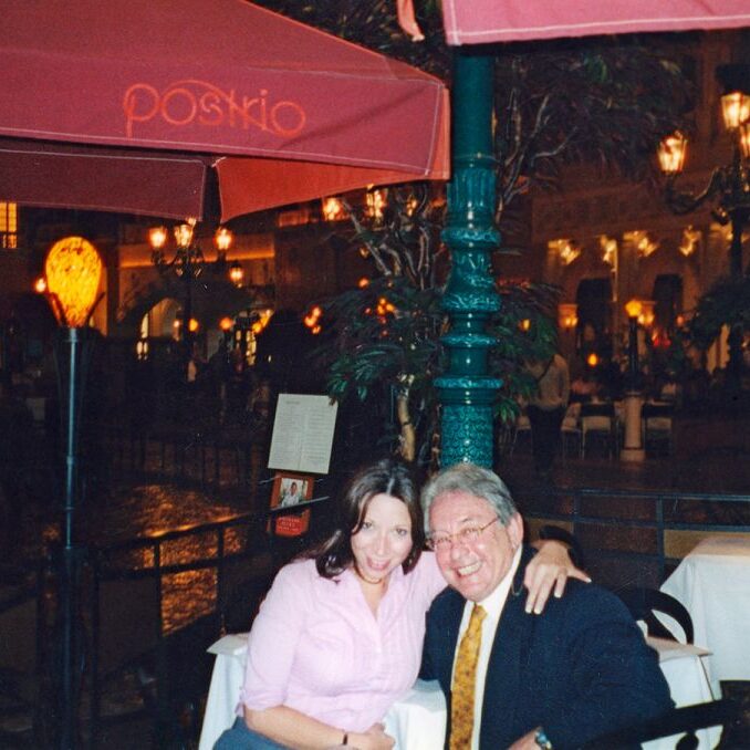 בילוי במועדון קובני עם סטודנטית מזדמנת