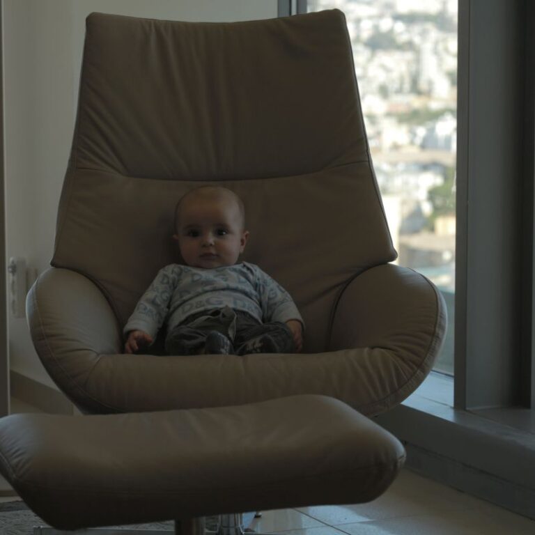 בראדלי נרדם בדירה בהרי הגלעד