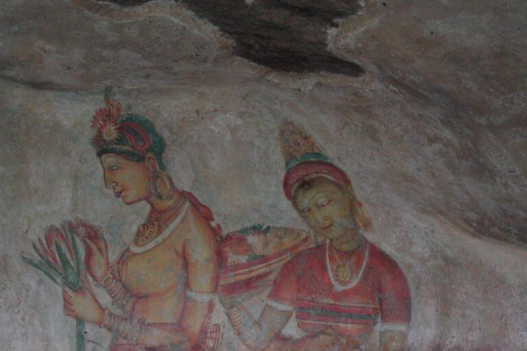 הציורים האירוטים במערות ב"סלע האריה" בסיגיריה
