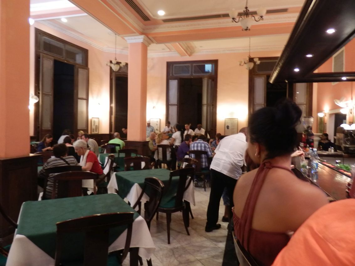 מסעדה קובנית לתיירים