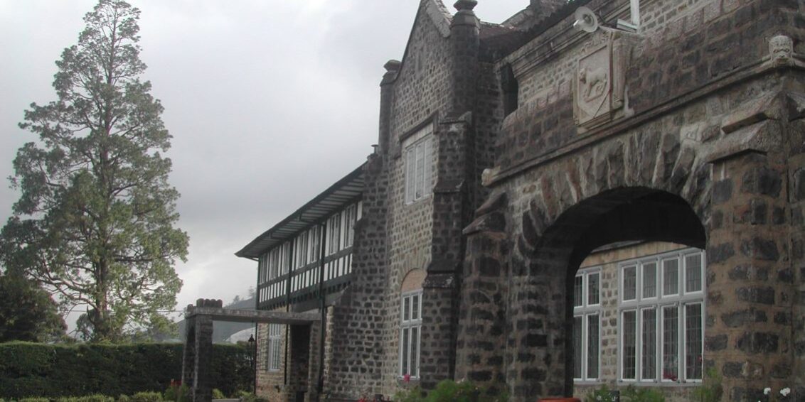 נוארה אליה- "סקוטלנד הקטנה" עיירת נופש ששימשה את הבריטים ששלטו בסרילנקה שנקראה אז ציילון