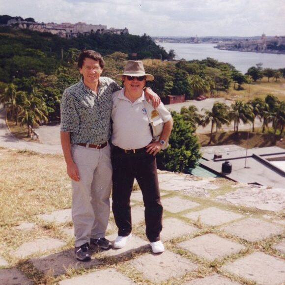 ראובן ואנוכי נהנים מהקומוניזם הקובני