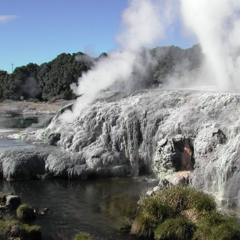 איזור רוטוריאה הגעשי באי הצפוני