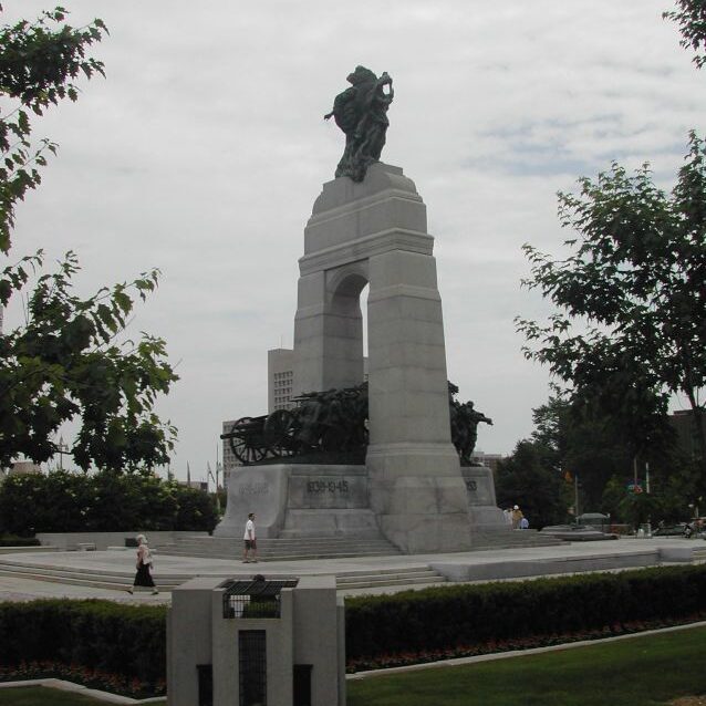 אנדרטה קנדית לחללי מלחמות העולם