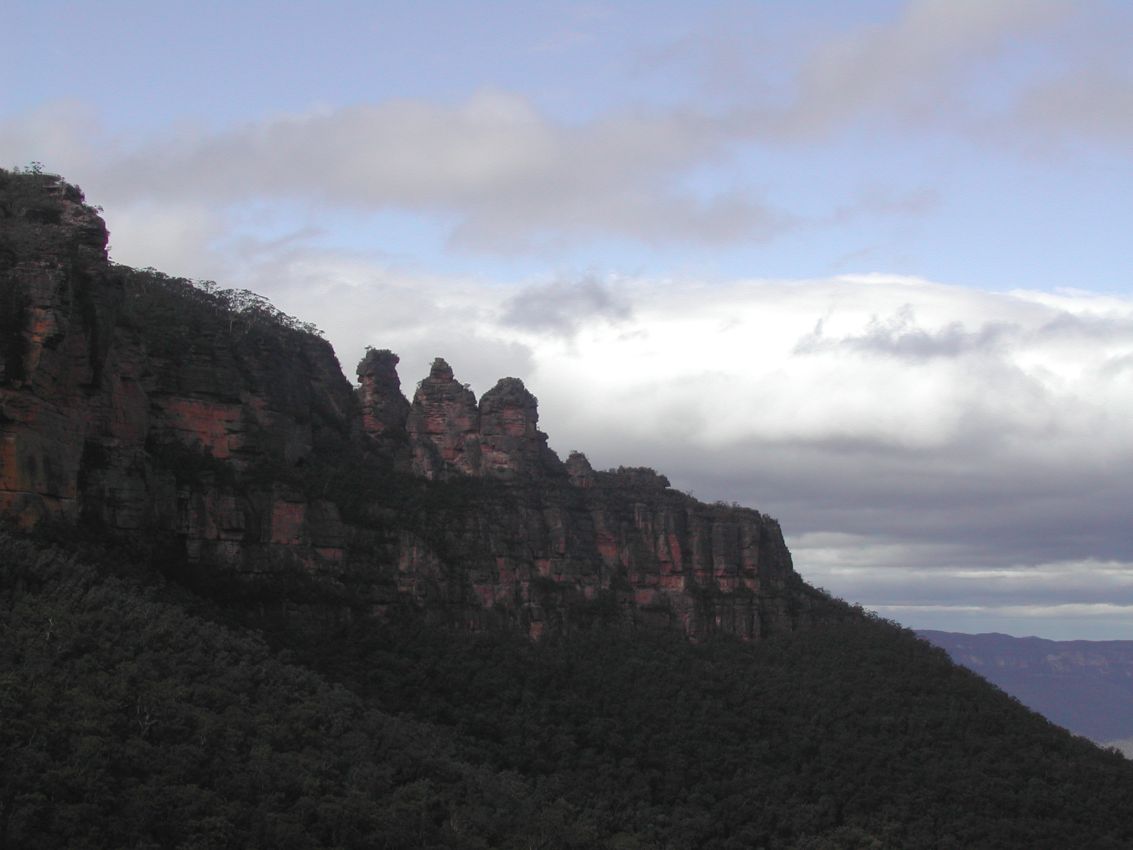 "בלו מאונטיין" ההרים הכחולים האוסטרלים