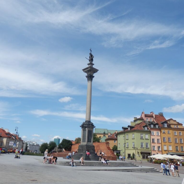 כיכר הגיבורים