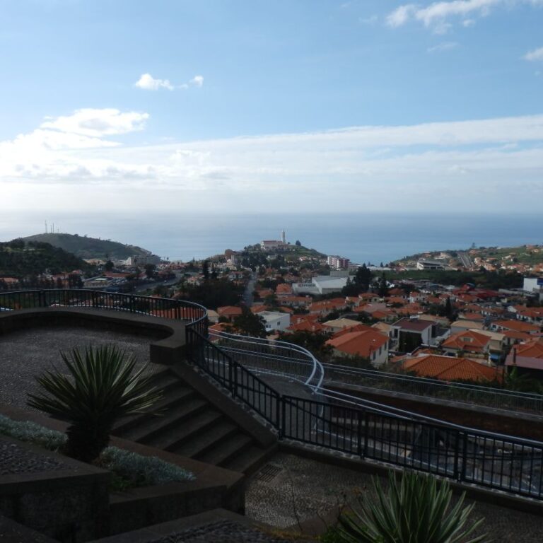 מנופי האי מדירה הפורטוגזי