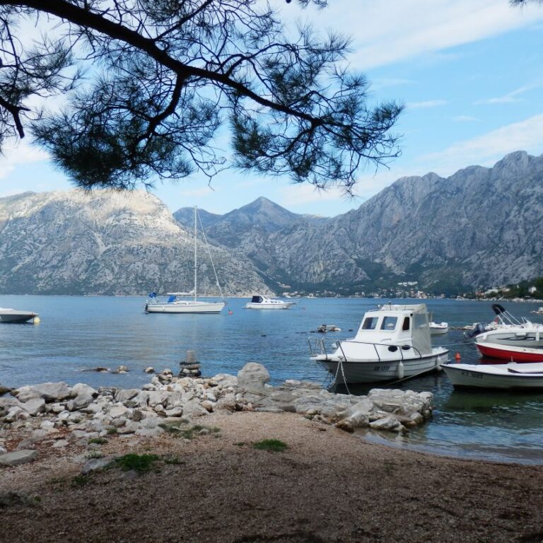 מנופי מונטנגרו בקרואטיה