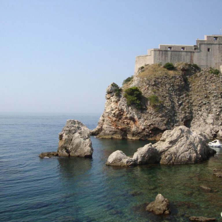 מצודה בחוף בפולין