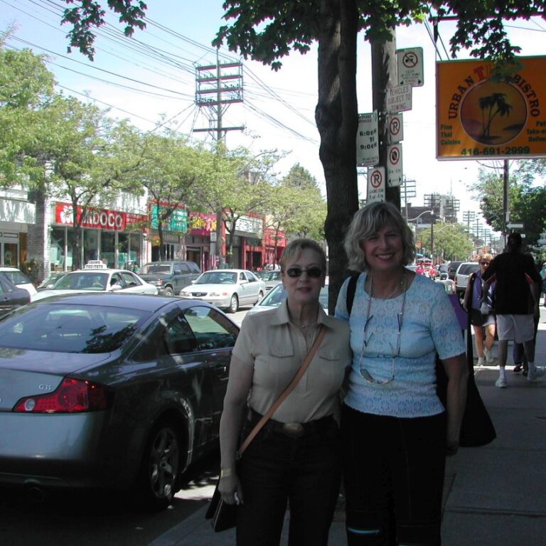 עם אורה מוזס זכרונה לברכה בטורנטו