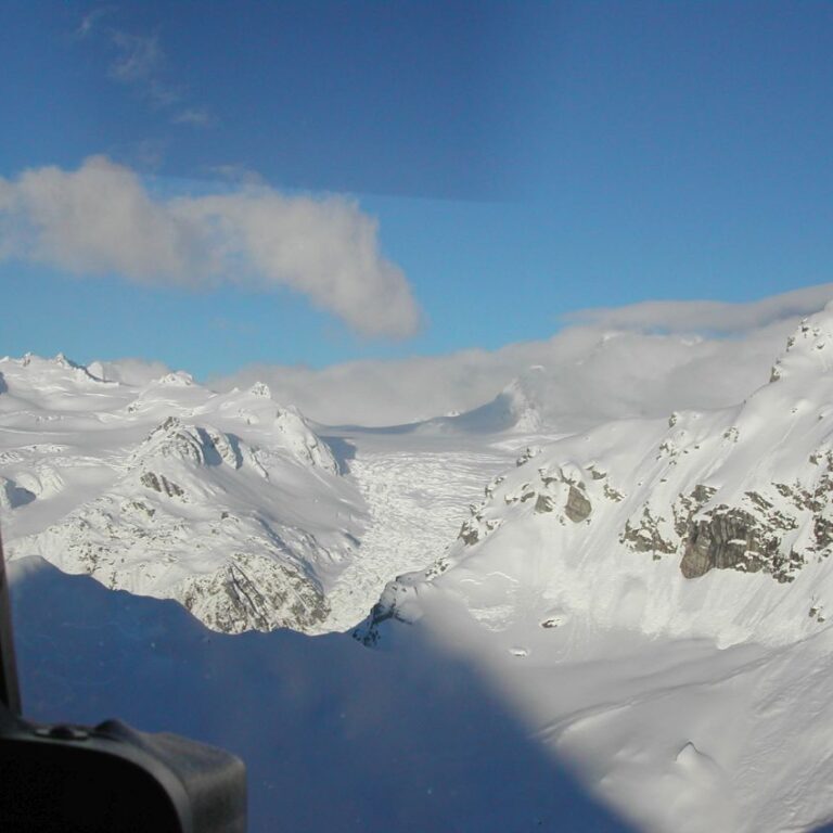 קרחוני עד מהמסוק