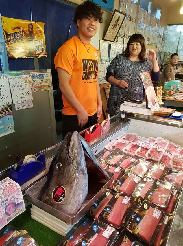 שוק הדגים בשימזו, יפן