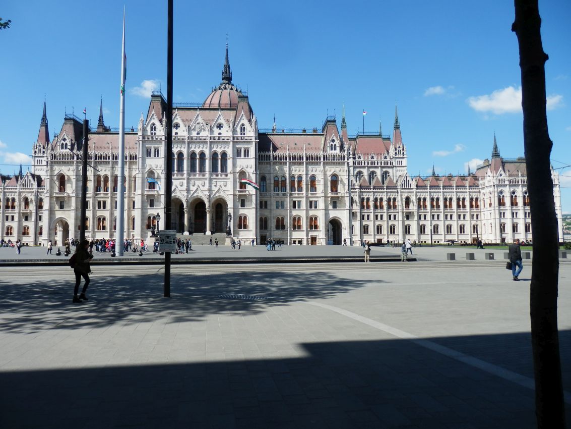הבנין המרשים של הפרלמנט ההונגרי