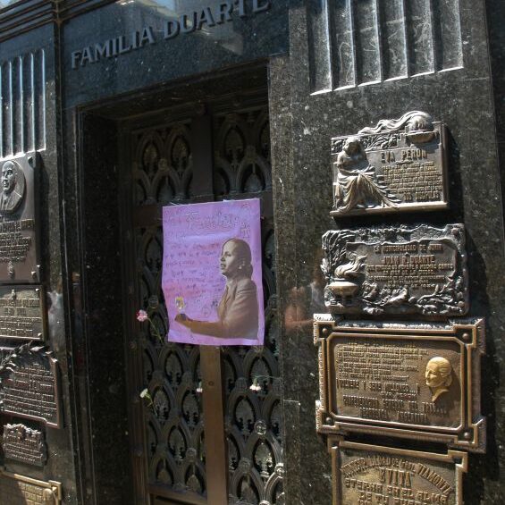 הקבר של אויטה פרון בארגנטינה, בבואנוס איירס