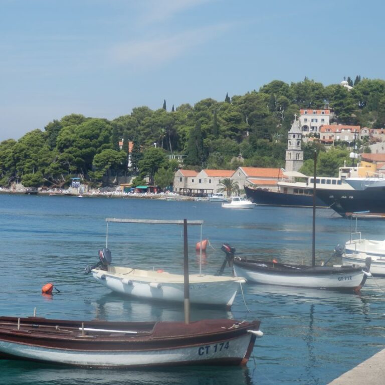 חוף קרואטי בים האדריאטי