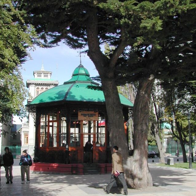 כיכר בעיירה צ'יליאנית