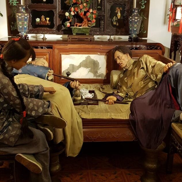 מאורות אופיום, סמים אותן התעקשו המעצמות הקולוניאליות לשווק ולסומם את הסינים