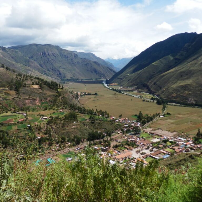 מנופי הרי האנדים, רמת אטיטלן, פרו