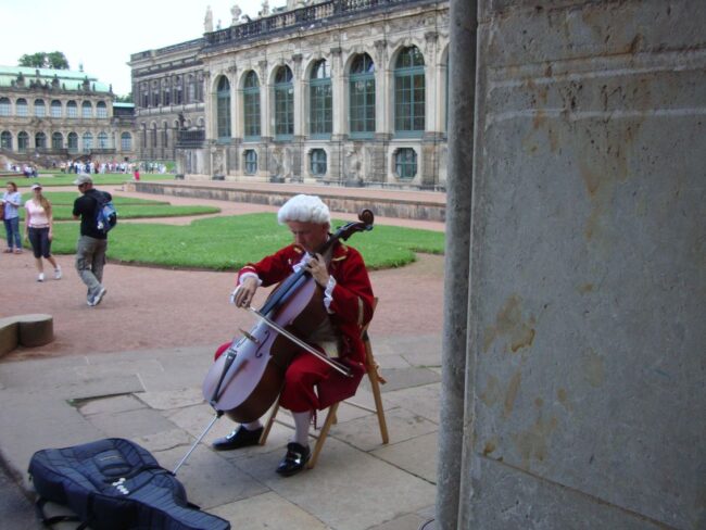 נגן וינאי בארמון שנברון נגן וינאי בארמון שנברון
