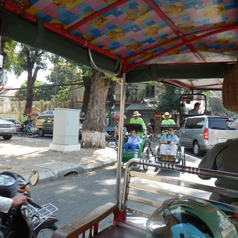 תחבורה ציבורית בעיירות תאילנד