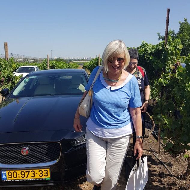 יוצאים לארוחת בוקר בוילהלמה עם משפחת אורון וחברים