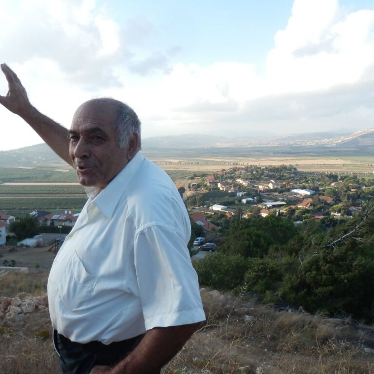 מטולאי מראה לנו את השכנים במרג' עיון