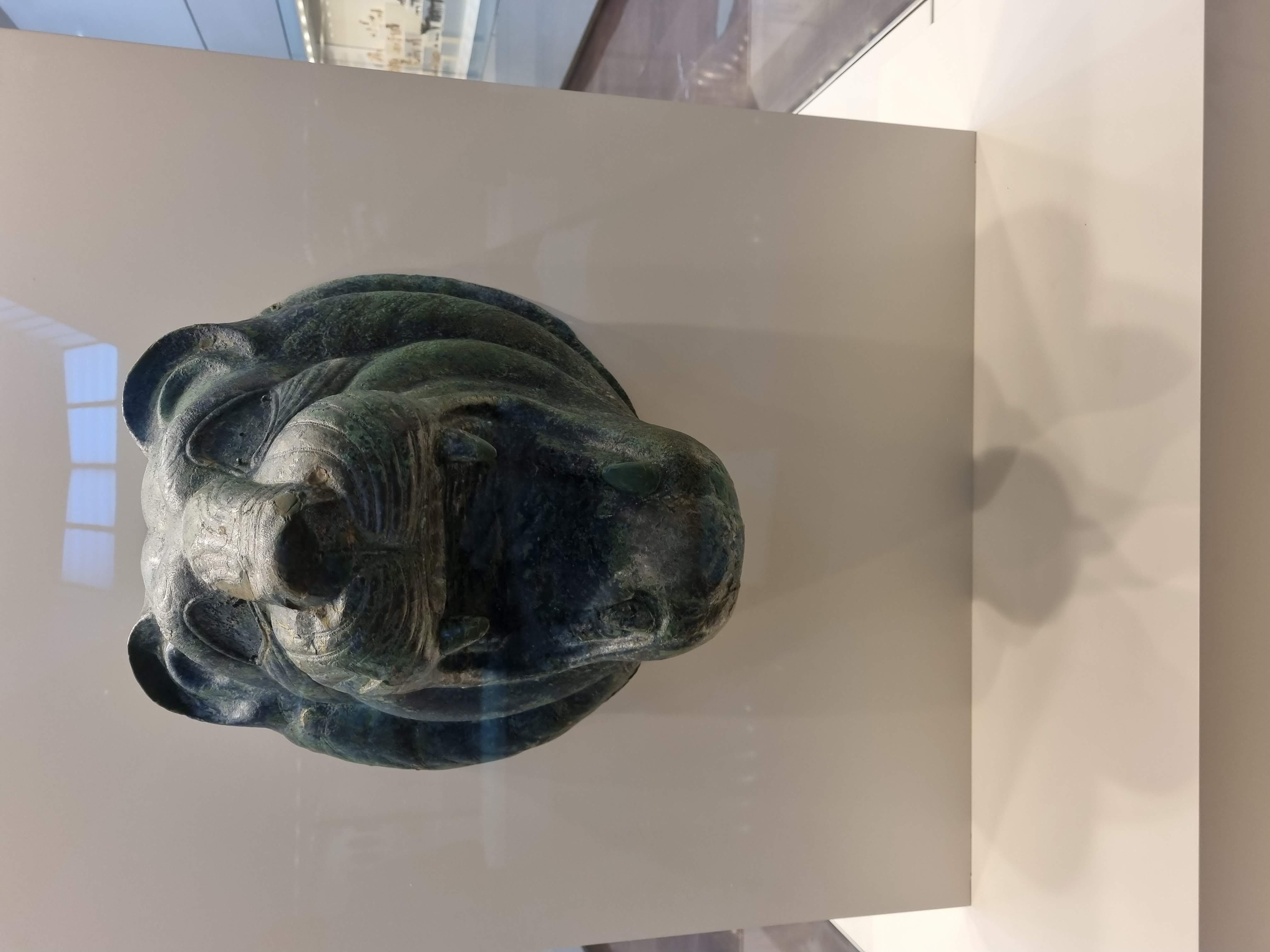 פסל האריה שנמצא בחפירות הארכיאולוגיות בהרקליון