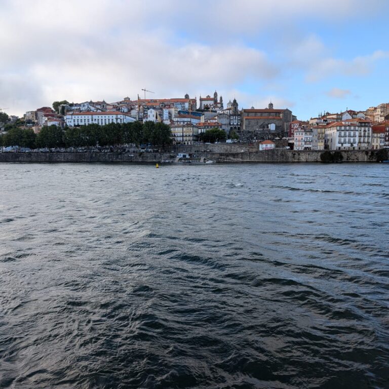 הפלגה על נהר הדוארו בפורטוגל