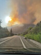 השריפה בה נתקלנו בהרי הפילופונסוס שכמעט הפכה אותנו לגחלים