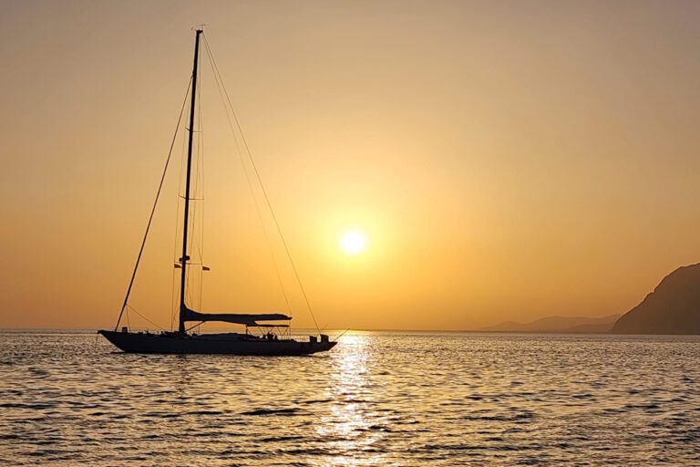 שקיעה קסומה באחד המפרצים